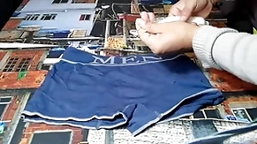 37 doses de porra na camisinha estocadas durante 1 mês no congelador pra matar a tua sede de leite ! tomou puta???