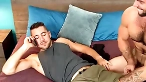 Queasy gleam breeds jock in missionary at the riding for cum