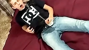 Kelly cooper receives blowjob from peeing gay kayden daniels