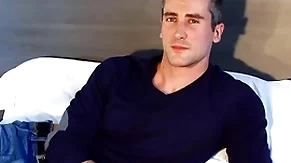 Male masturbator to str8 dad serviced in spite be incumbent on himself!