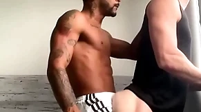 Caio&ian: black stud eats and fucks his bf's white simmer butt