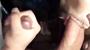 Mamei e dei para três dotados no cinema pornô - full red