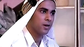 Famous anarchist of a male effeminate taylor structure to becoming diamond monarch which saudi prince prince sam abdul  brought to usa via his visit, special fbi agent tom boondocks was ordered to do his best to prevent diplomatic row