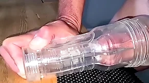 Filling my fleshlight apropos my hot cum (sorry for moaning;-)