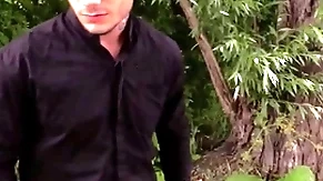 Athletic guy in need be useful with emphatic meets a man willing with egg on if he gets his cock satisfied - bigstr