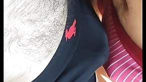 Sarrando os paus duro de cueca
