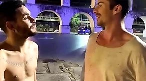 Fui dar um passeio e acabei socando impiedosamente bareback