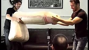 KIM KATAPICA E MAM&Atilde_E MAMEI CAINDO NO PAU CONTRA BIROLIRO